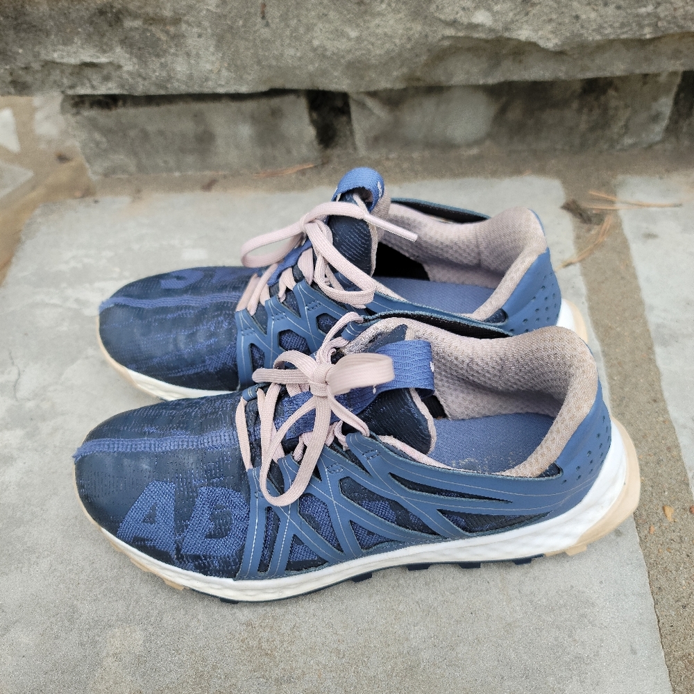 Adidas Vigor Bounce Womens Size 6.5 Trail Running Shoes Blue